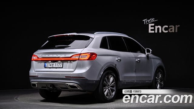 Lincoln MKX 2016 — photo 2