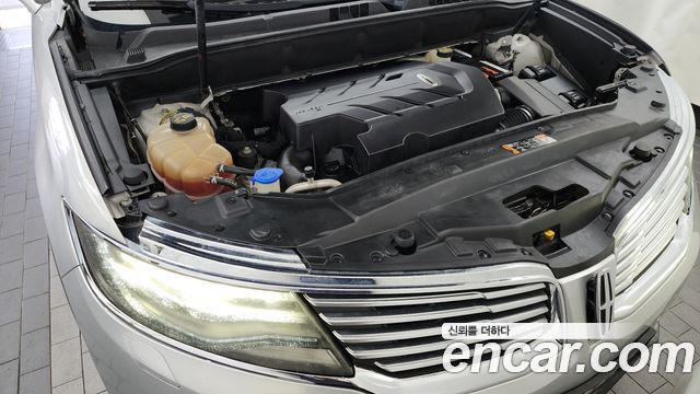 Lincoln MKX 2016 — photo 6