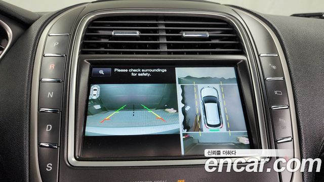 Lincoln MKX 2016 — photo 15