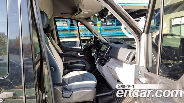 Hyundai Solati 2018 — photo 11