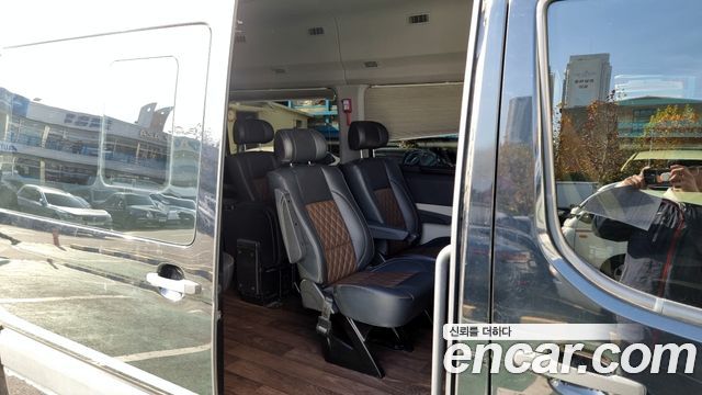 Hyundai Solati 2018 — photo 12