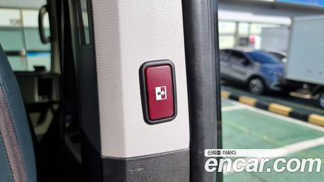 Hyundai Solati 2018 — photo 18