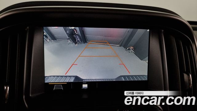 Chevrolet Korea Colorado 2021 — photo 17