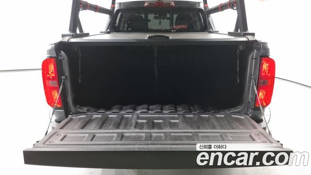 Chevrolet Korea Colorado 2021 — photo 20