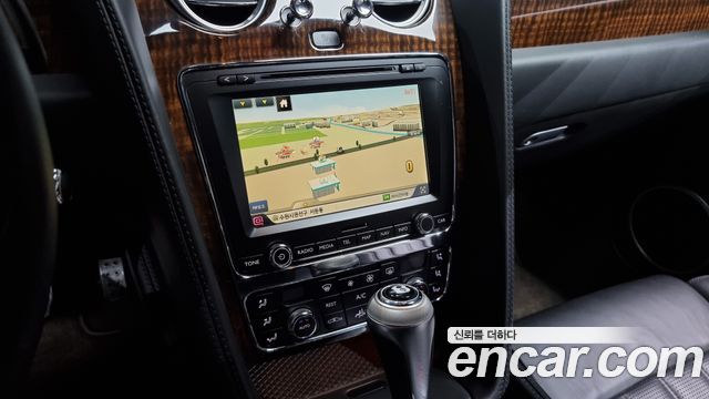 Bentley Continental 2013 — photo 13
