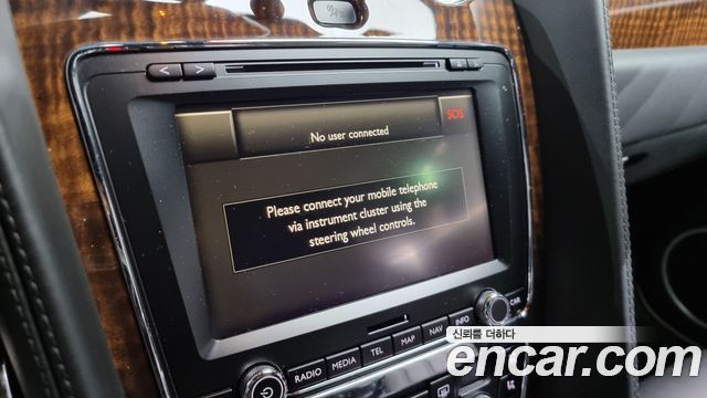 Bentley Continental 2013 — photo 15