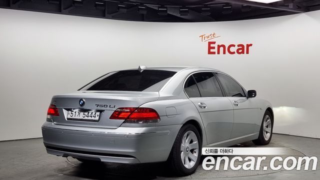 BMW 7-Series 2008 — photo 2
