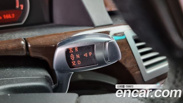 BMW 7-Series 2008 — photo 9