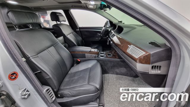 BMW 7-Series 2008 — photo 10