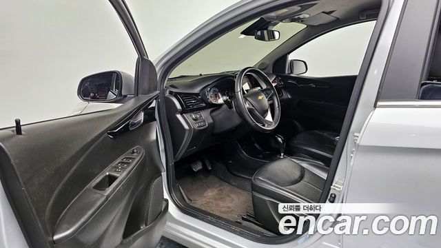Chevrolet Korea Spark 2017 — photo 11