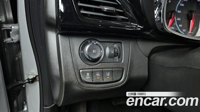 Chevrolet Korea Spark 2017 — photo 18