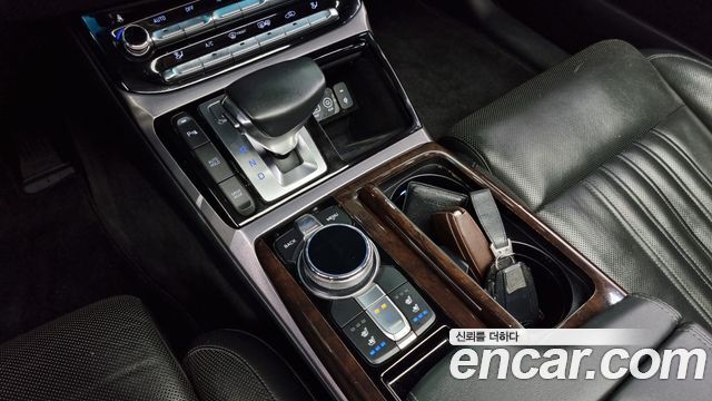 Genesis EQ900 2016 — photo 9