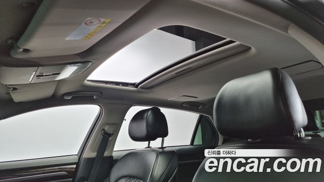 Genesis EQ900 2016 — photo 19