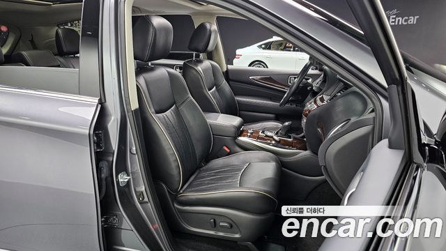 Infiniti QX60 2016 — photo 10