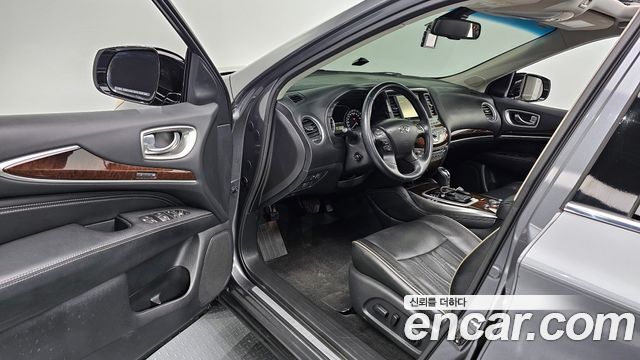 Infiniti QX60 2016 — photo 11