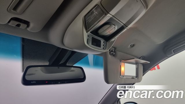 KG Mobility KORANDO 2015 — photo 19
