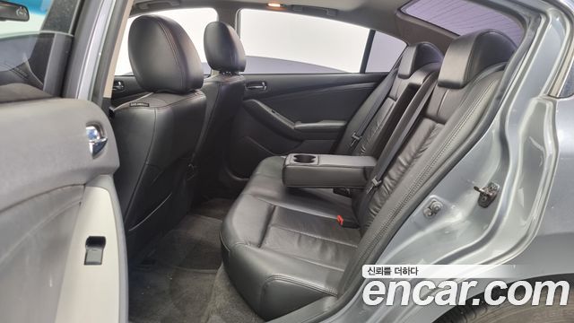 Nissan Altima 2009 — photo 13