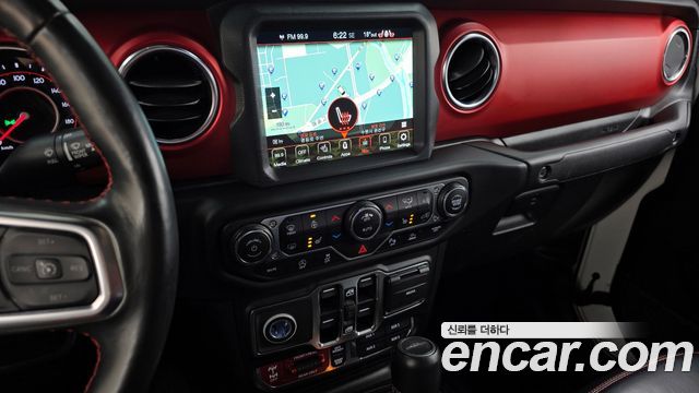 Jeep Gladiator 2021 — photo 14