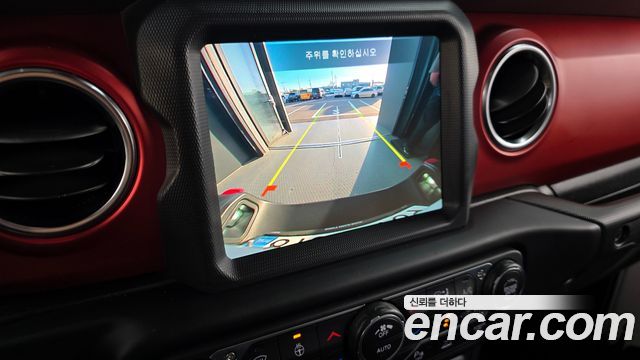 Jeep Gladiator 2021 — photo 15