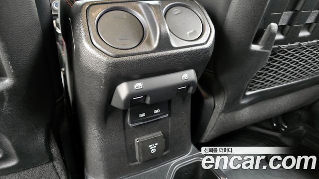 Jeep Gladiator 2021 — photo 19