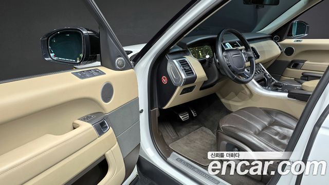 Land Rover Range Rover Sport 2016 — photo 10