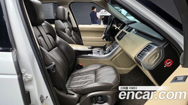 Land Rover Range Rover Sport 2016 — photo 11