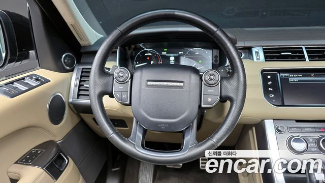 Land Rover Range Rover Sport 2016 — photo 13