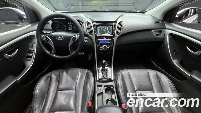 Hyundai i30 2012 — photo 7