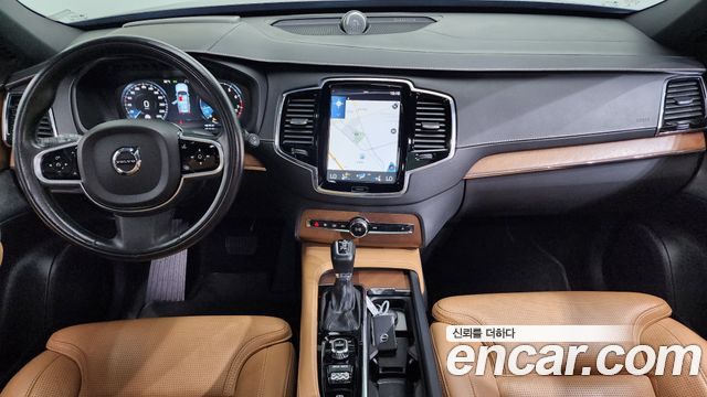 Volvo XC90 2017 — photo 7