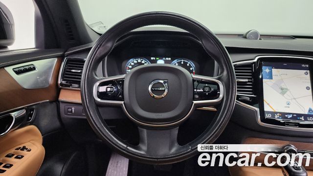 Volvo XC90 2017 — photo 15