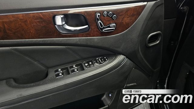 Hyundai Equus 2013 — photo 19