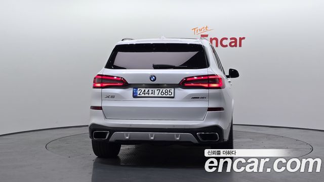 BMW X5 2019 — photo 4