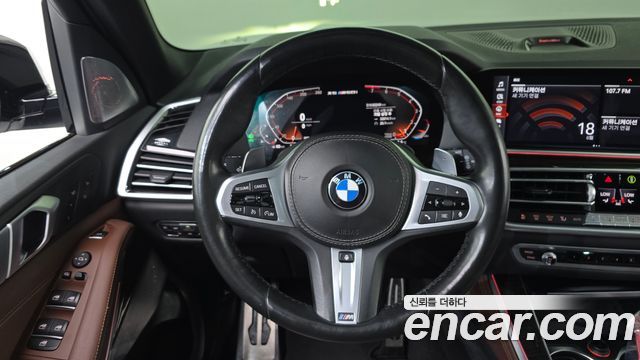 BMW X5 2019 — photo 13
