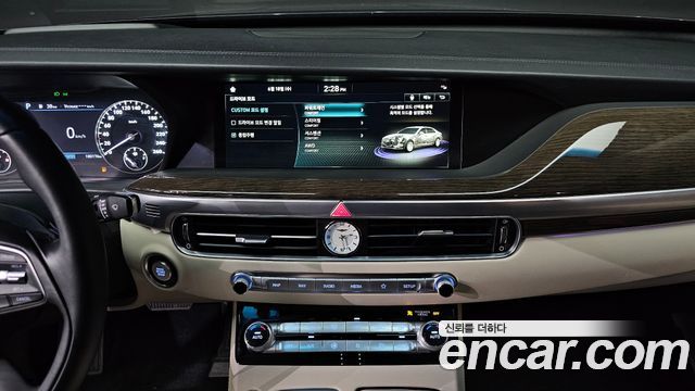 Genesis G90 2021 — photo 15
