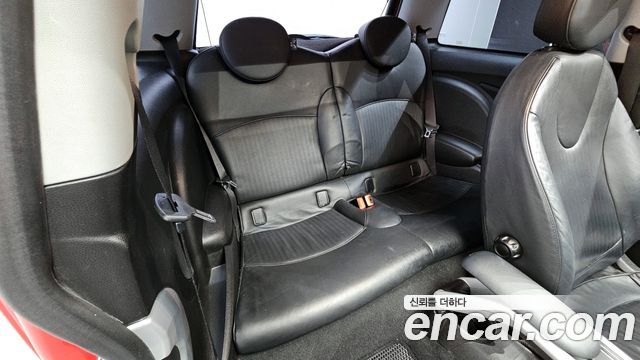 Mini Cooper 2007 — photo 12