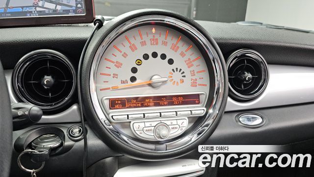 Mini Cooper 2007 — photo 18