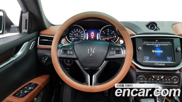 Maserati Ghibli 2016 — photo 13