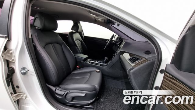 Hyundai Sonata 2015 — photo 10
