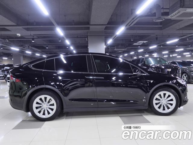 Tesla Model X 2020 — photo 3