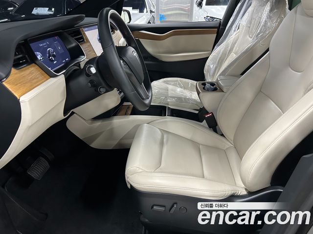 Tesla Model X 2020 — photo 6
