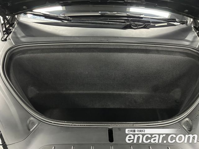 Tesla Model X 2020 — photo 16