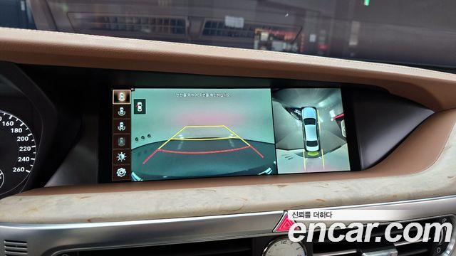Genesis G90 2019 — photo 14