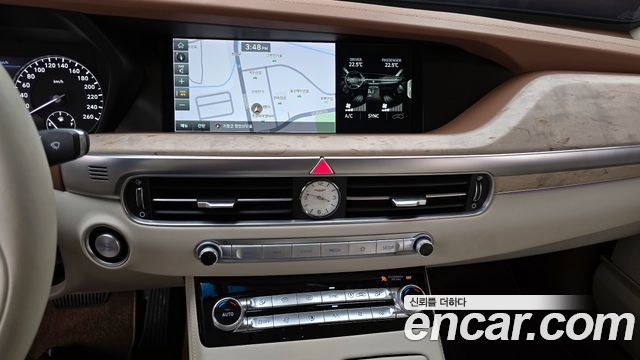 Genesis G90 2019 — photo 15