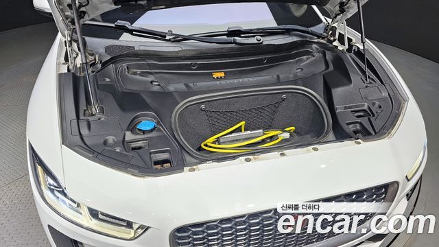 Jaguar I-PACE 2019 — photo 6