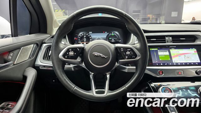 Jaguar I-PACE 2019 — photo 13