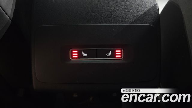Jaguar I-PACE 2019 — photo 19