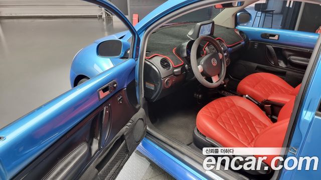 Volkswagen Beatle 2004 — photo 11