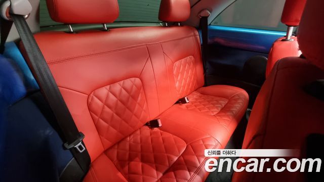 Volkswagen Beatle 2004 — photo 12
