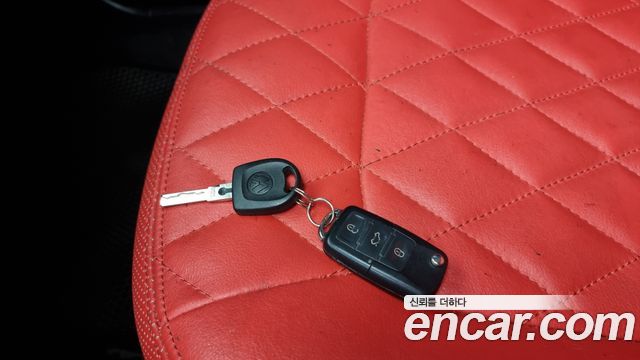 Volkswagen Beatle 2004 — photo 18