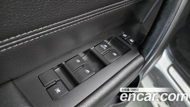 Chevrolet Korea Captiva 2016 — photo 12